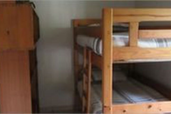 Room 5 of 11