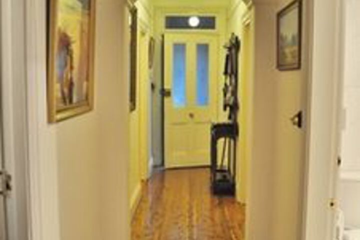 Ballroom/Hall 17 of 22