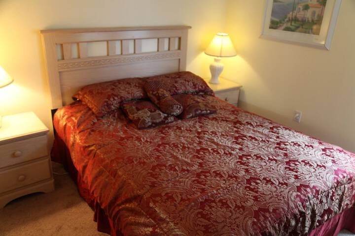 Room 2 of 25
