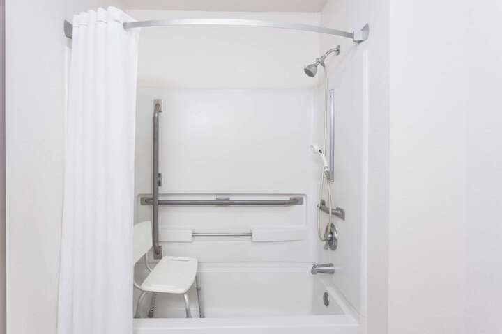 1 Queen Bed Mobility Accessible (9 of 9)