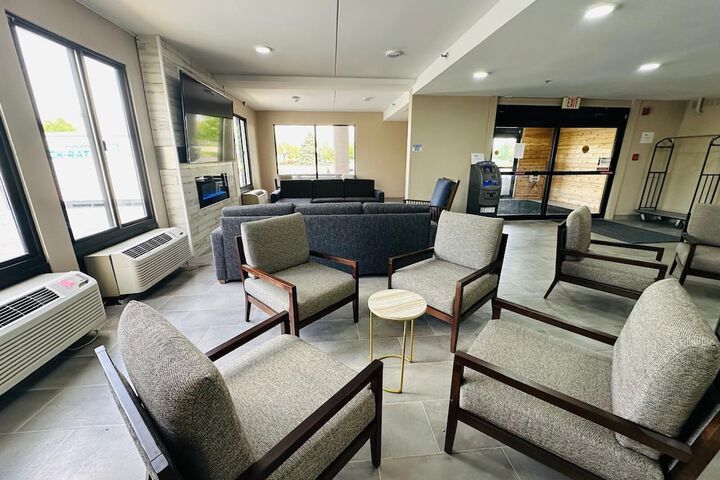 Hotel Lobby