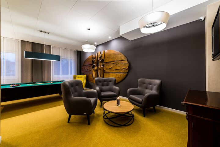 Room 7 of 29