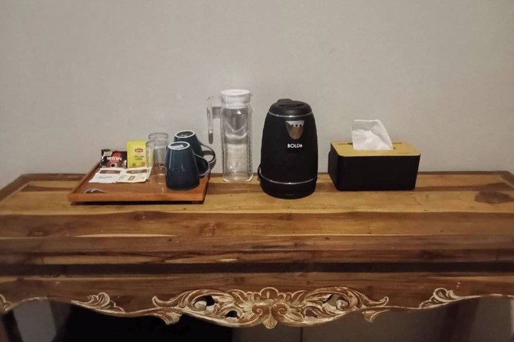 Breakfast/Coffee Service 7 of 24