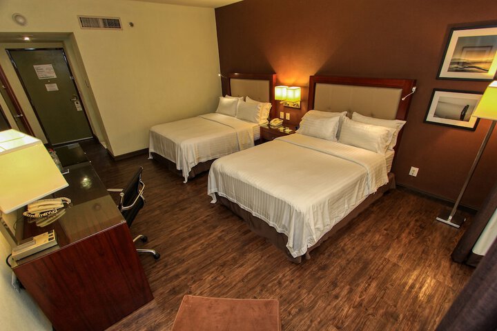 Room 21 of 150