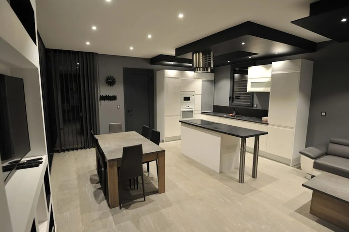 Image of HABITATION & CHARME