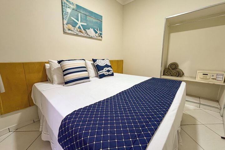 Room 20 of 171