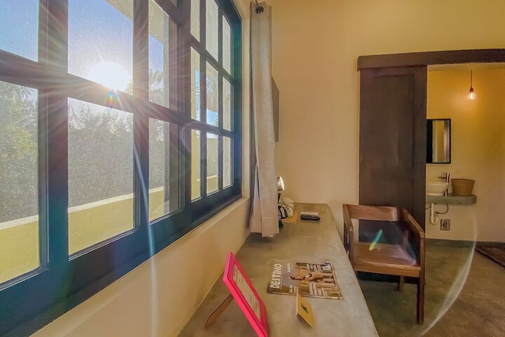 Room 8 of 151