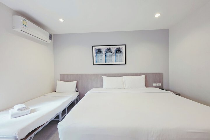 Room 34 of 81