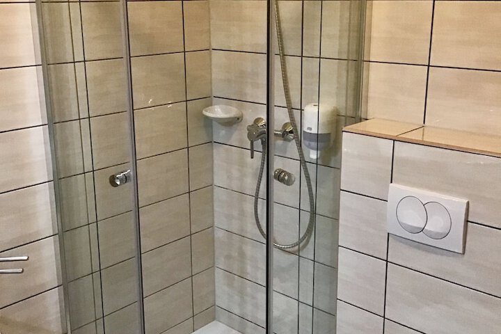Room 12 of 53