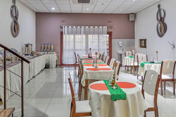 Dining 46 of 80