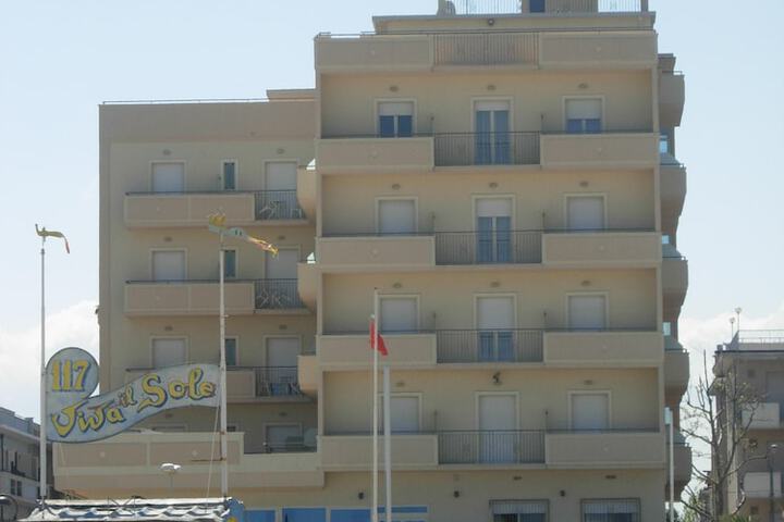 Hotel 66 of 70