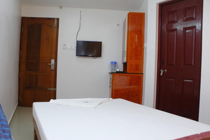 Room 25 of 39