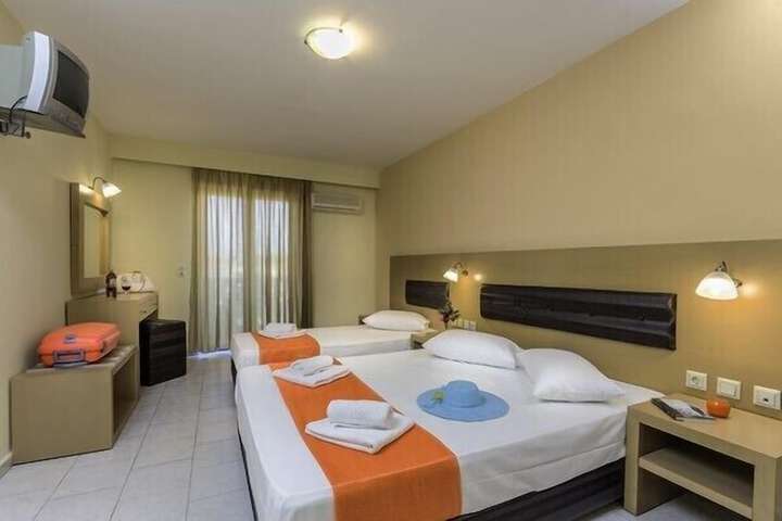 Room 7 of 46