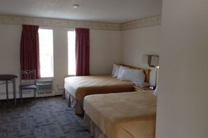 Room 15 of 53