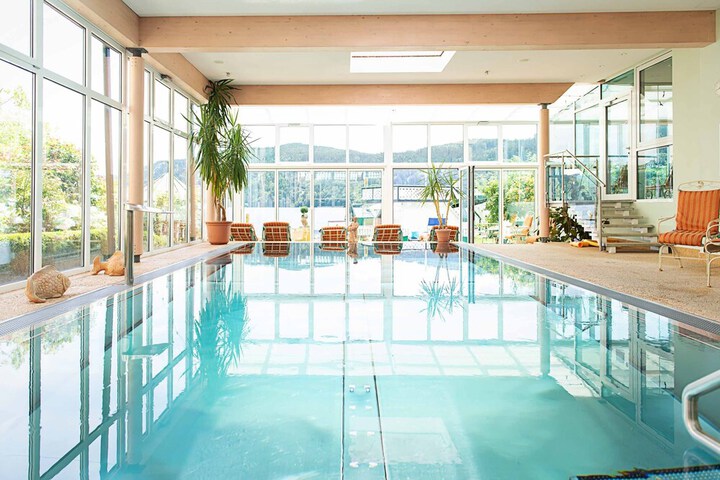 Pool 37 of 100