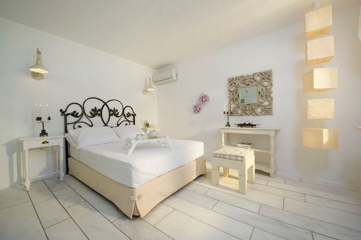 Room 21 of 118