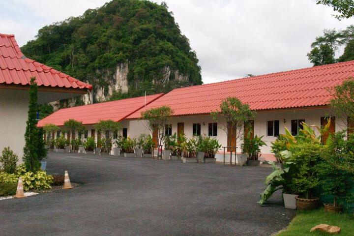 Srisawat Home Bungalow