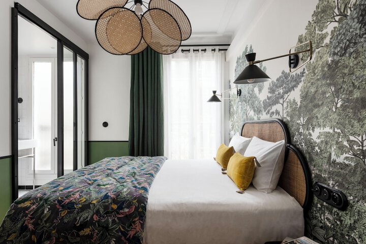 Room 41 of 64