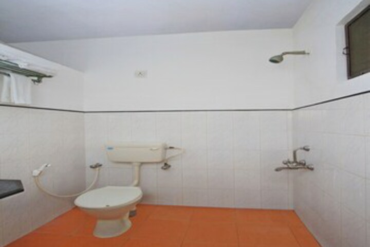 Room 2 of 20