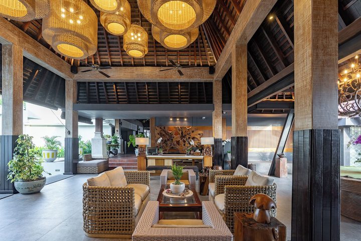 Guest Lobby