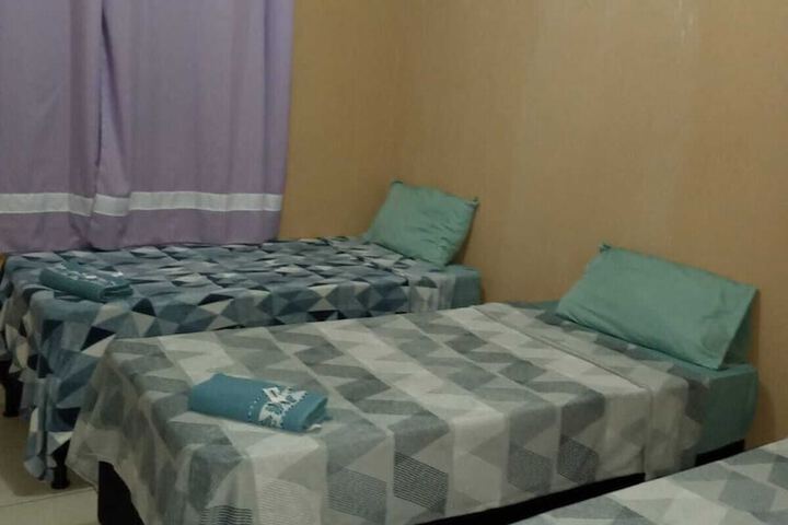 Room 3 of 10
