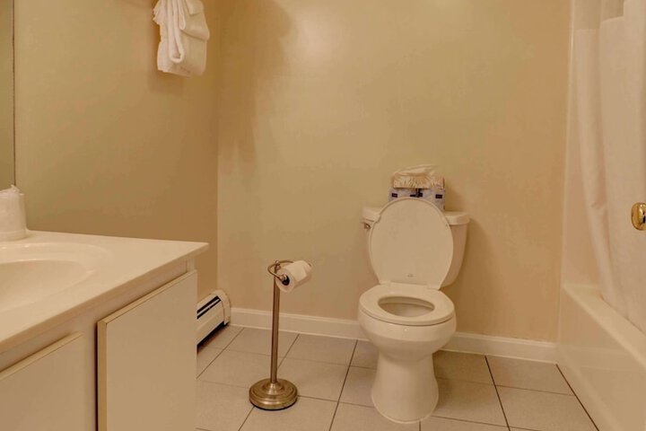 Room 68 of 88