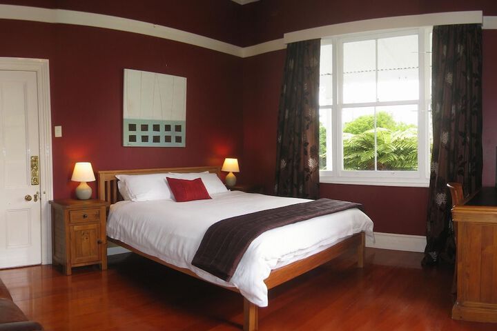 Room 8 of 49