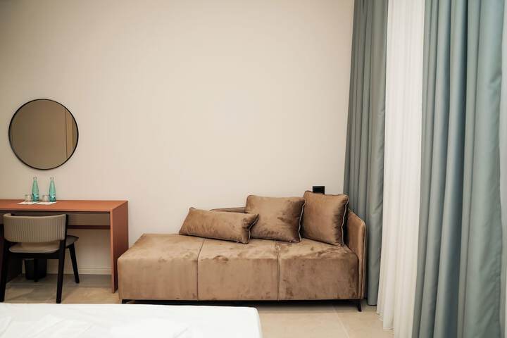 Room 91 of 177