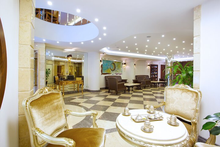 Lobby Photos