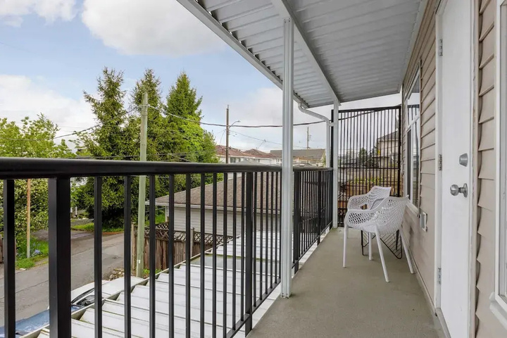 Terrace/Patio 6 of 15