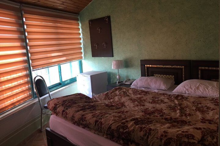 Room 19 of 26