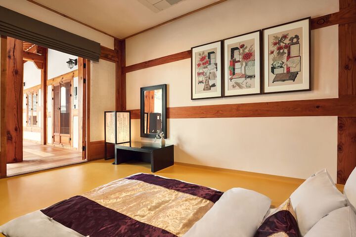 Room 10 of 57