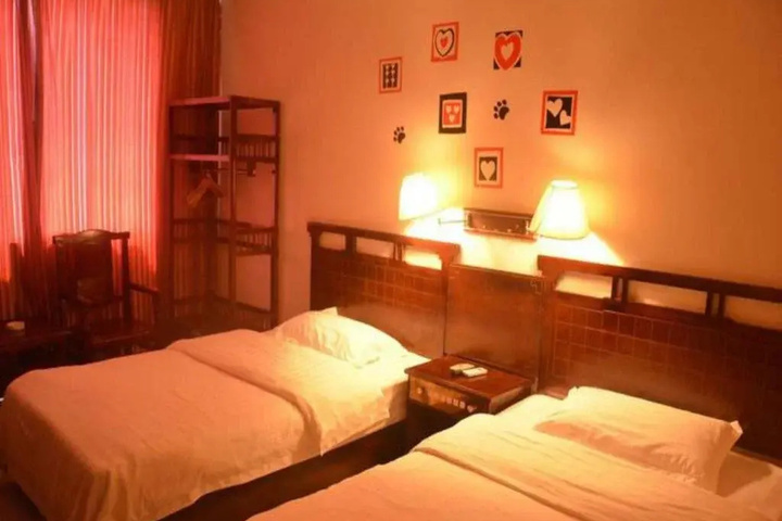 Yangshuo Longteng Hotel