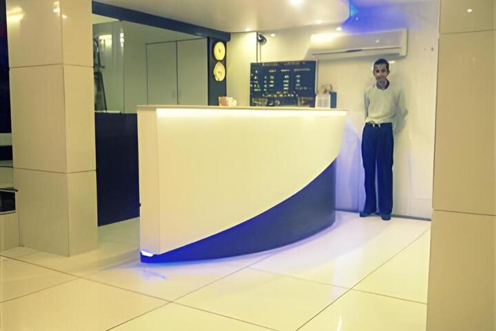 Aditya Hotel
