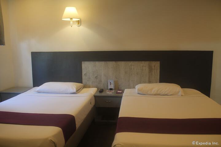 Room 22 of 43