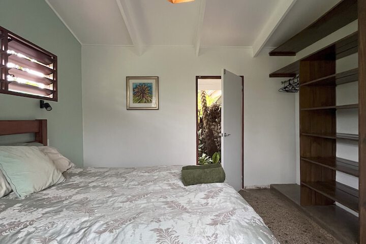 Room 12 of 39