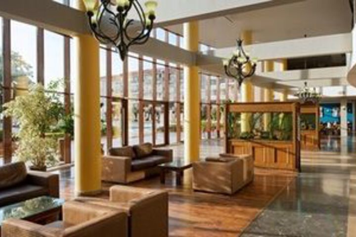 Hotel Interior 70 of 106