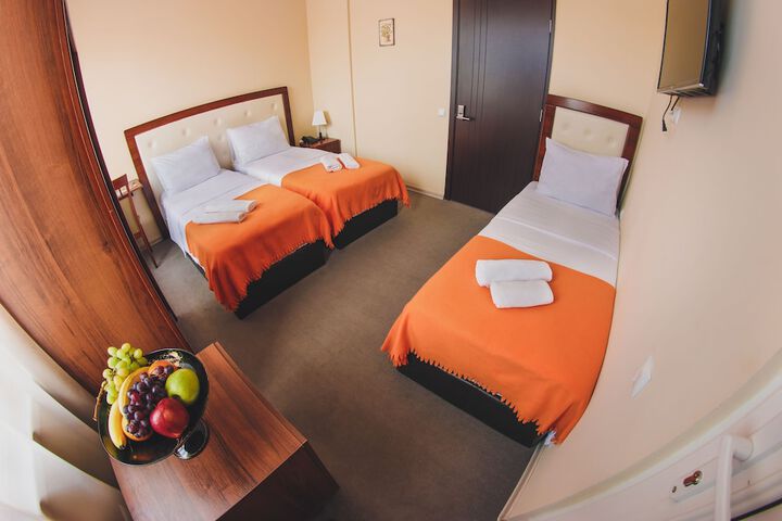 Room 10 of 56