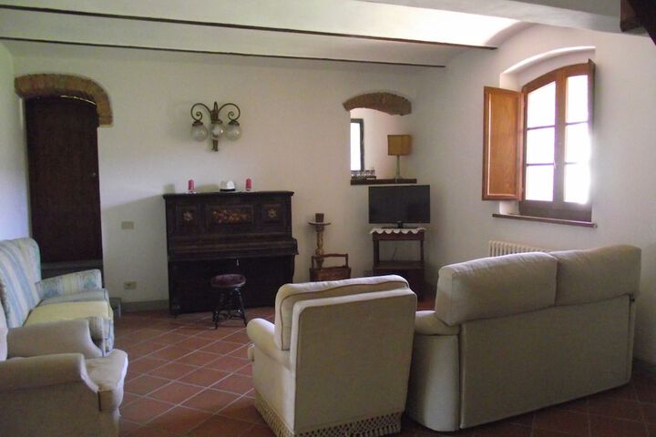 Hotel Interior 4 of 85