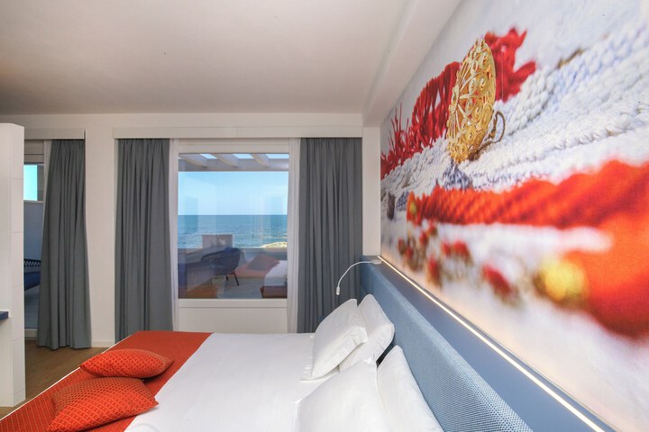 Room 138 of 221