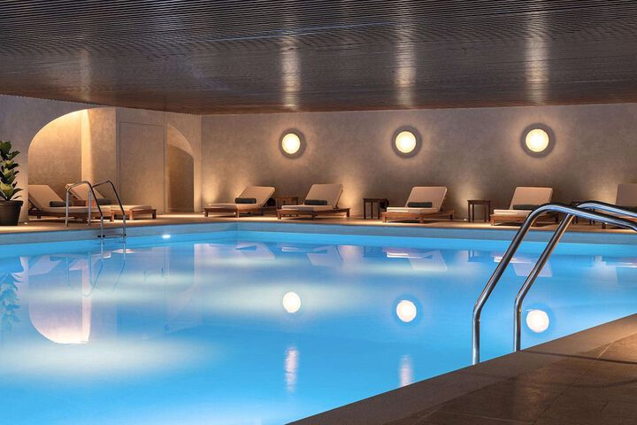 Pool 64 of 105