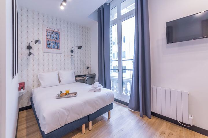 Room 63 of 171