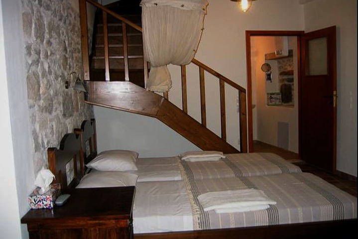 Room 22 of 26