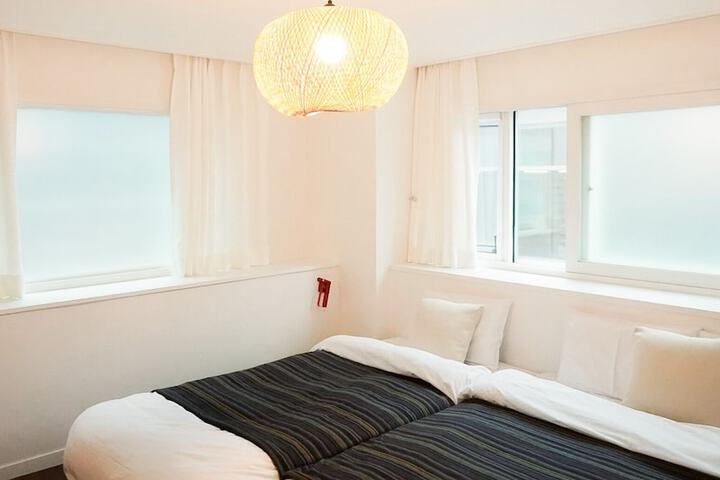 Room 21 of 73
