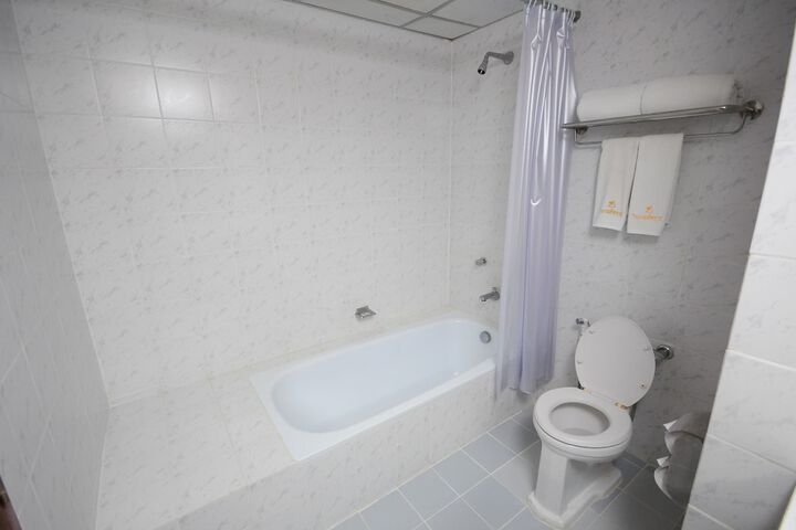 Room 114 of 143