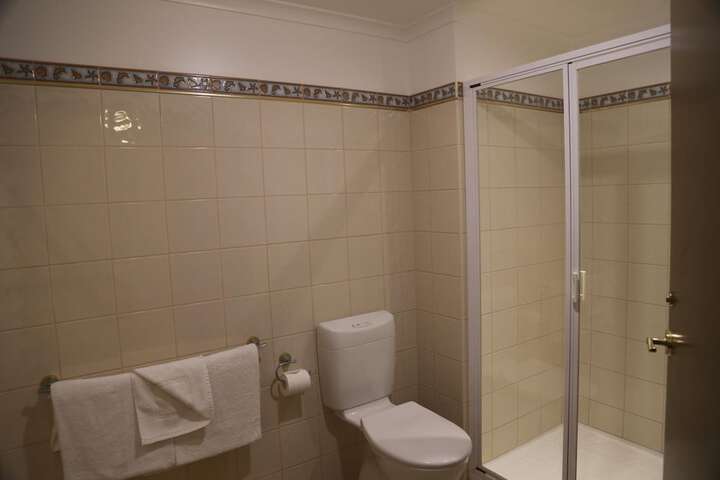 Room 15 of 39
