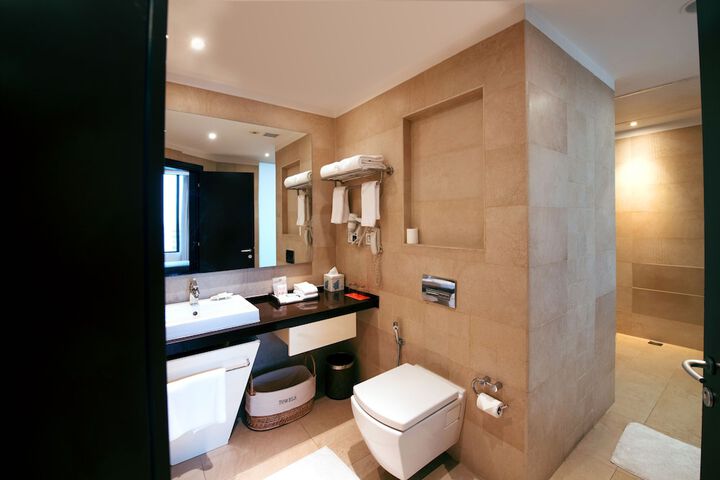 Clean Restrooms