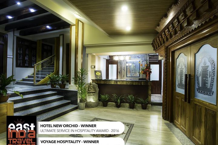 Hotel Lobby
