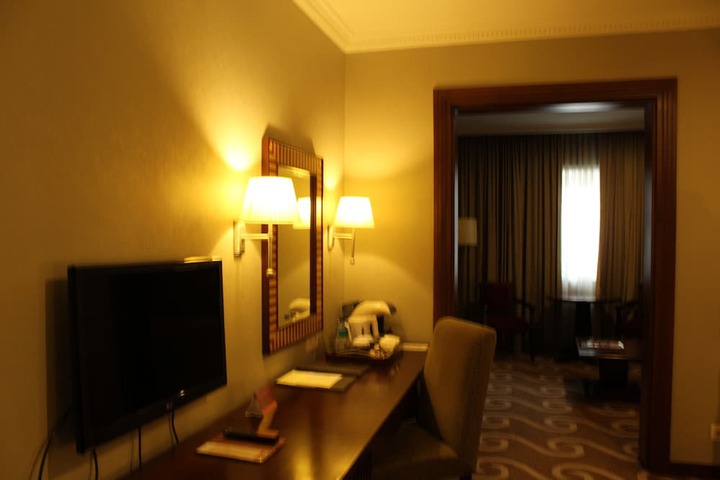 Room 25 of 67