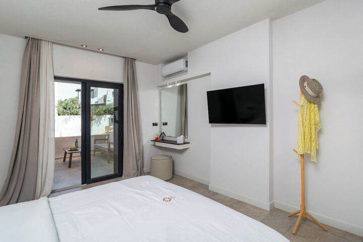 Room 4 of 88